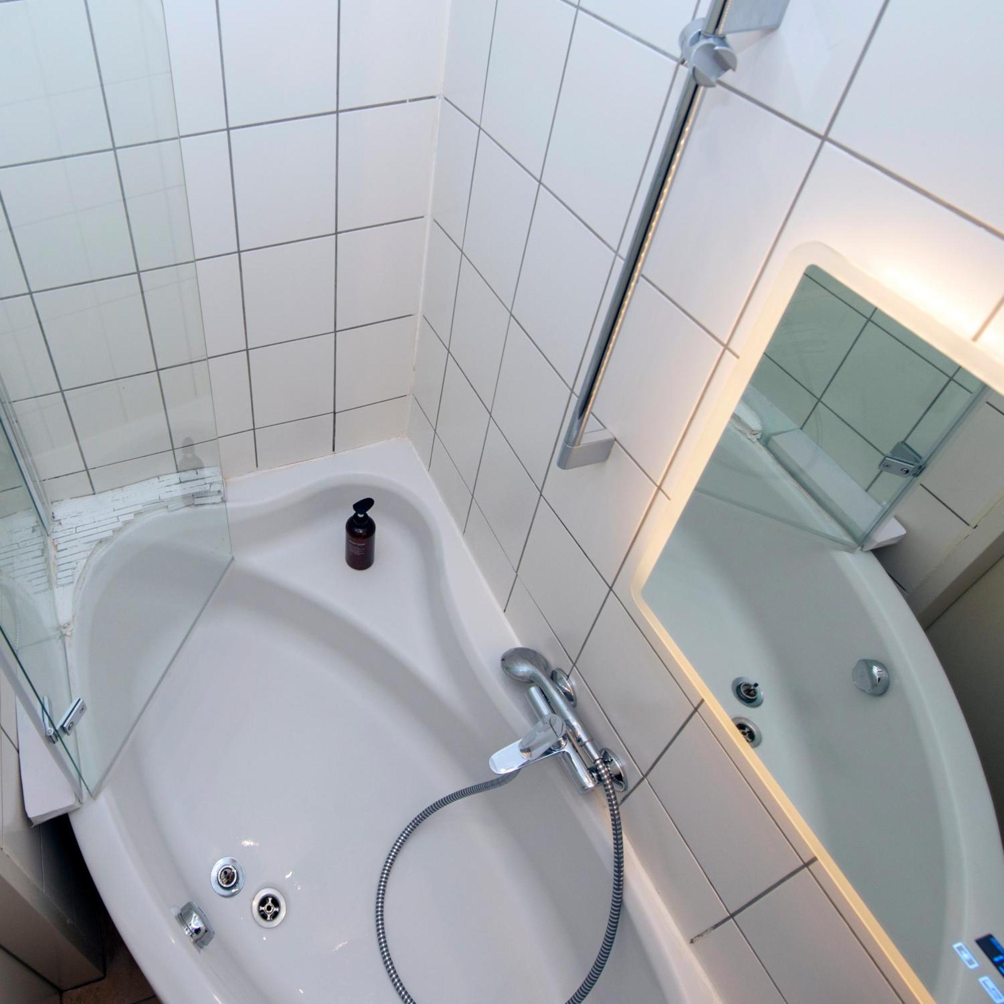 Home Suites Home Вена Экстерьер фото