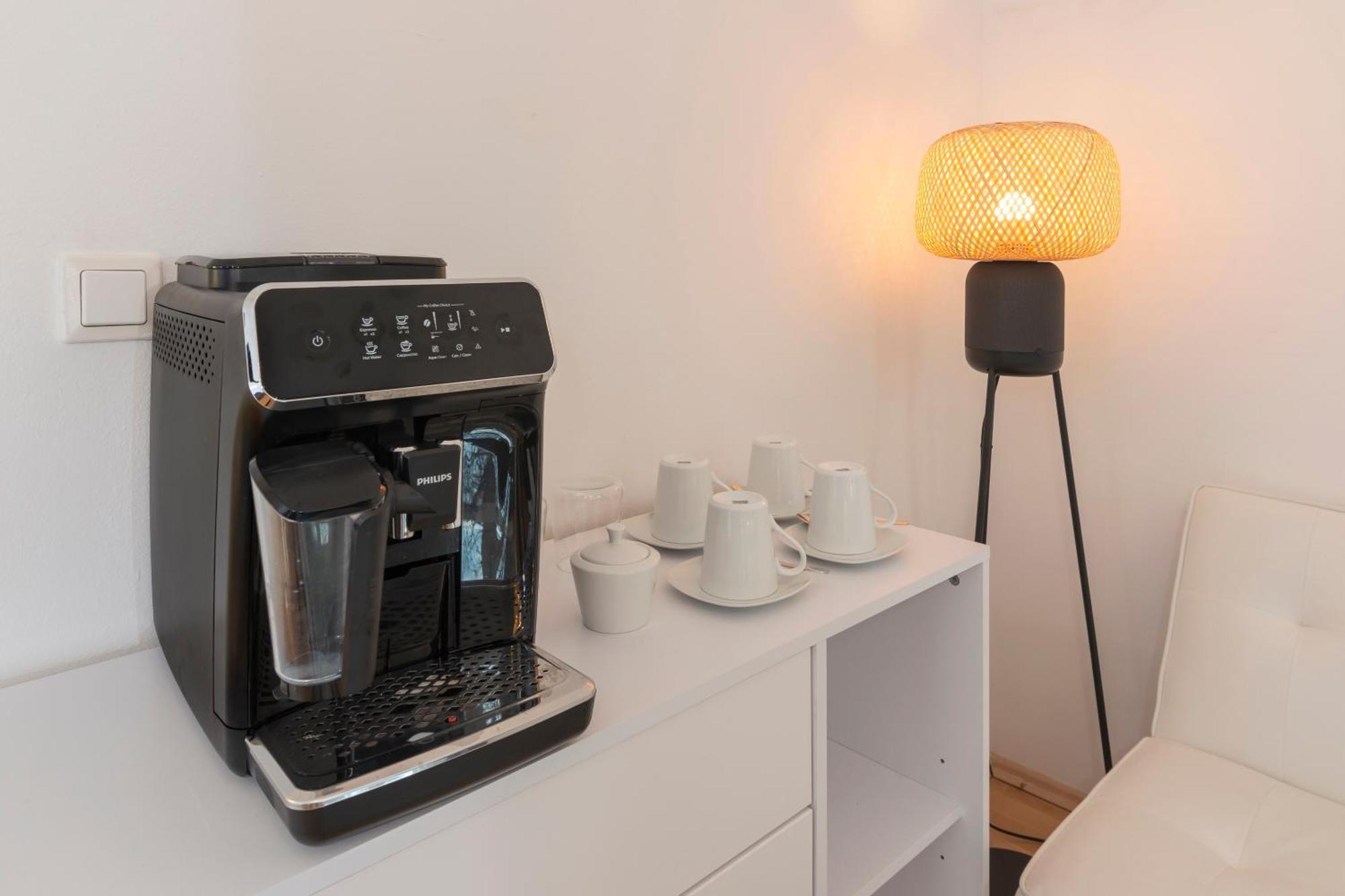 Home Suites Home Вена Экстерьер фото